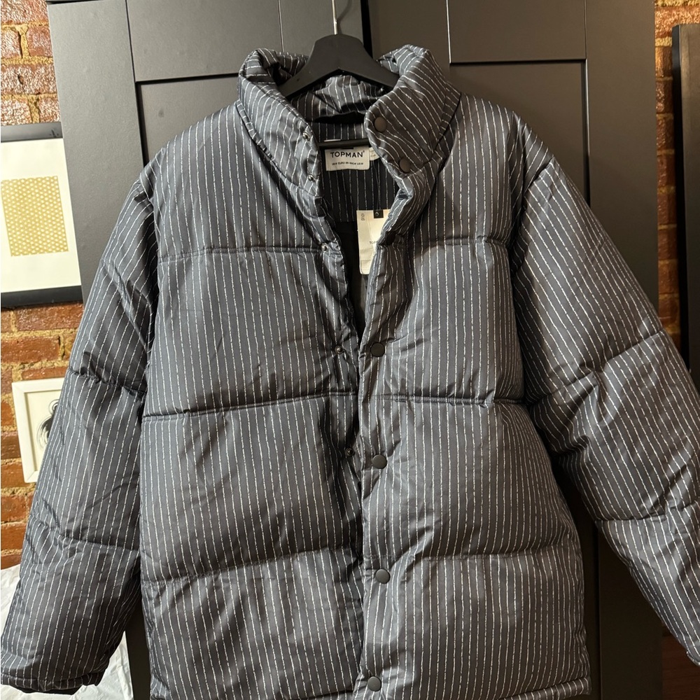 Topman Gray Puffer Jacket with Ribbed Pattern - Picture 2 of 12